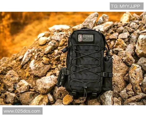 探索户外运动背包的选择与使用技巧助你畅享自然之旅