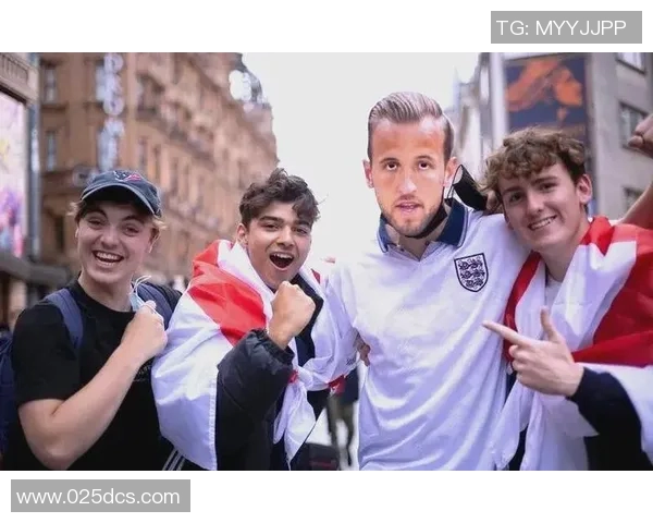 凯恩的传奇之路：从足球天才到世界顶级球员的成长历程与成就分析