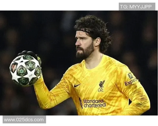 迈尼昂：从青涩小将到世界顶级门将的传奇之路